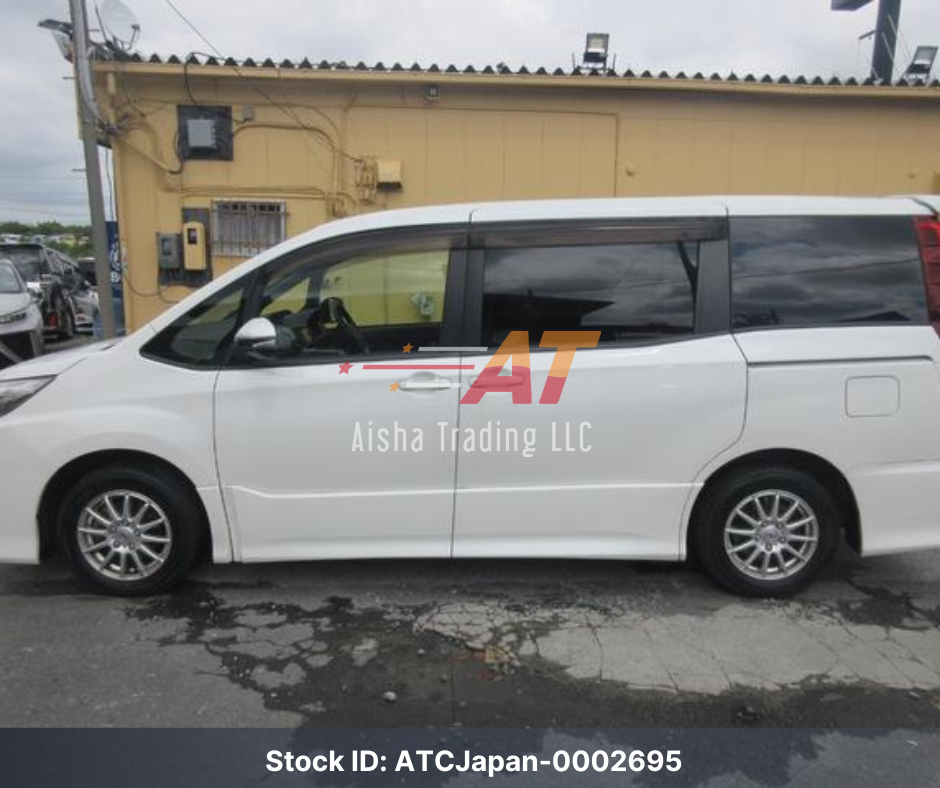 2015 Toyota Noah